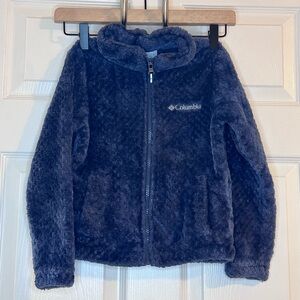 Columbia Girl's Fire Side Sherpa Full Zip jacket in the color Nocturnal Blue.